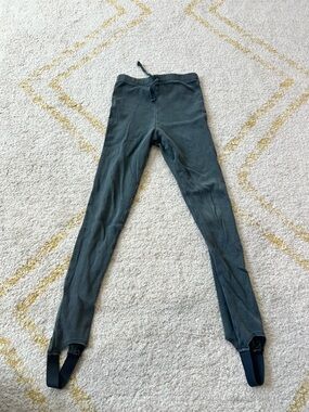 Zara Kids Olive Green Ribbed Leggings with Stirrup